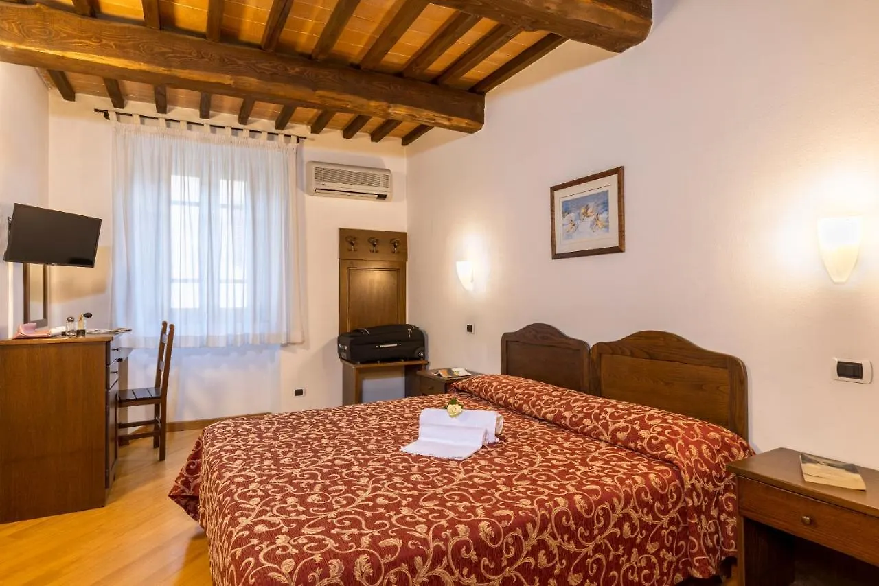Hotel La Pace Asciano