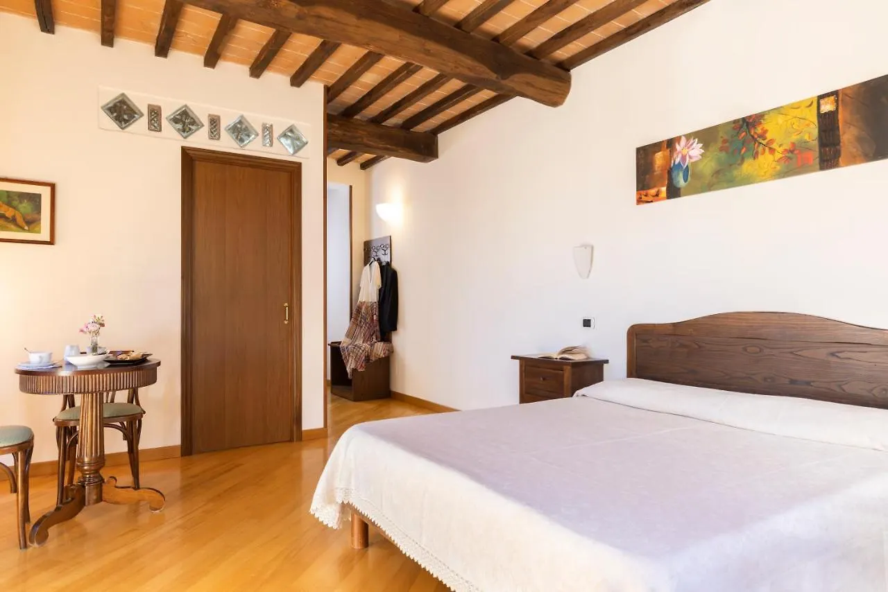 Hotel La Pace Asciano 3*,
